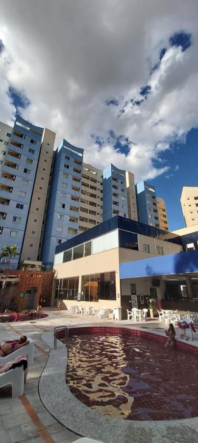 Apartamento Golden Dolphin Maior Em Go