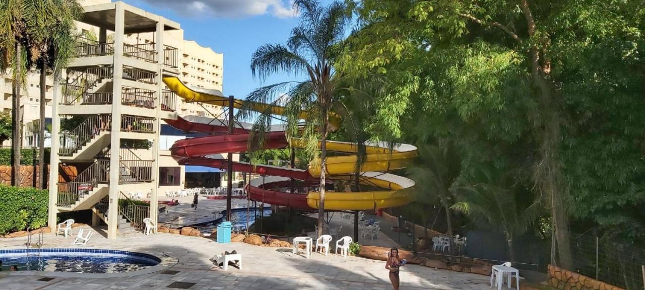 Golden Dolphin Maior Em Go Apartamento *