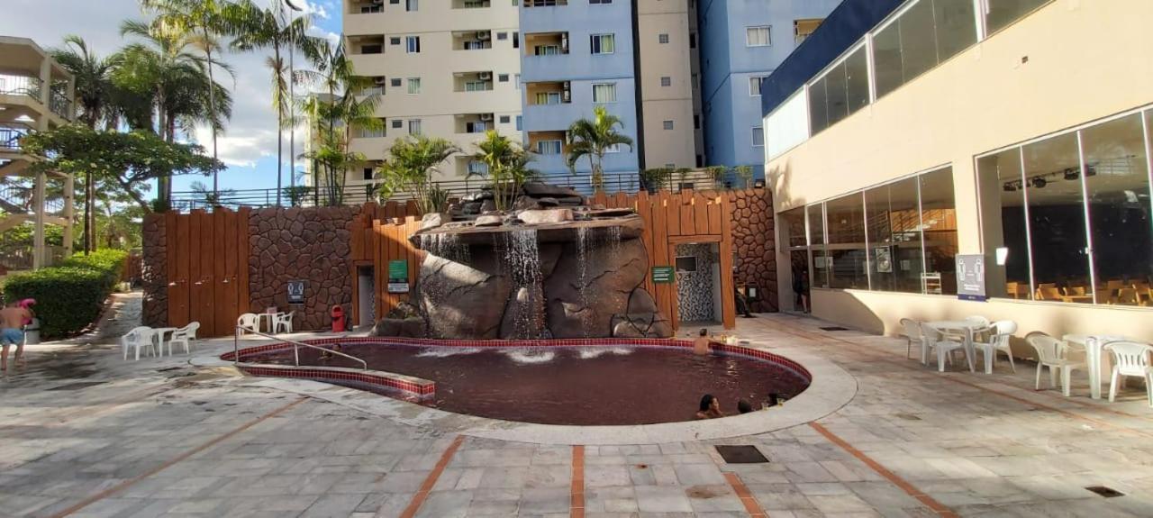 Apartamento Golden Dolphin Maior Em Go *
